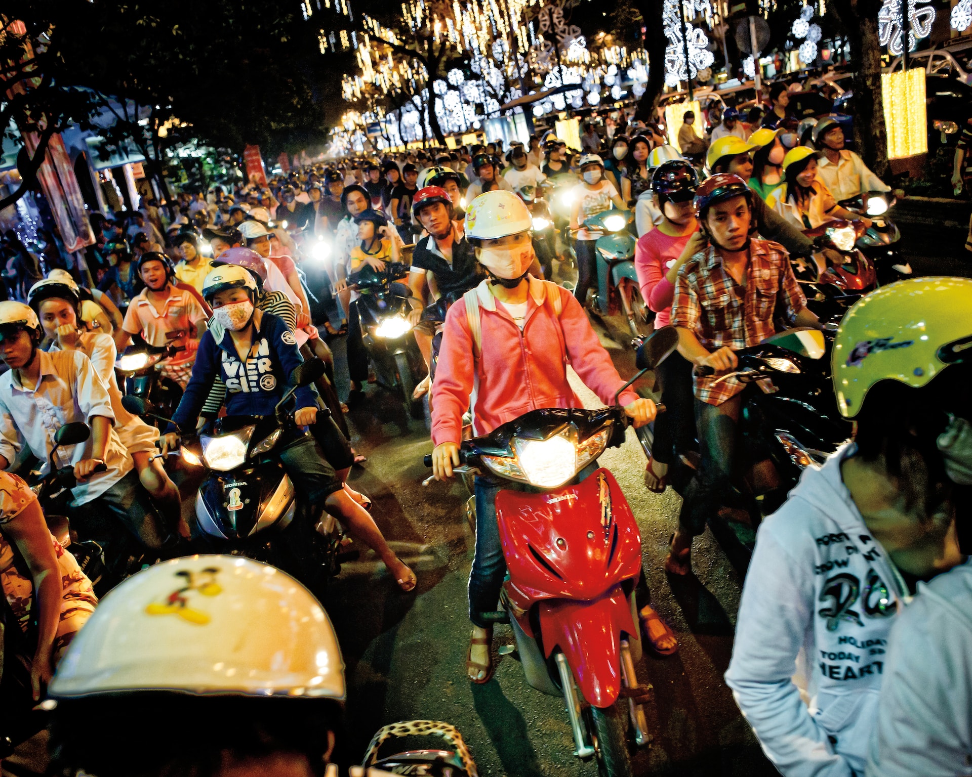 MOTO IN VIETNAM
