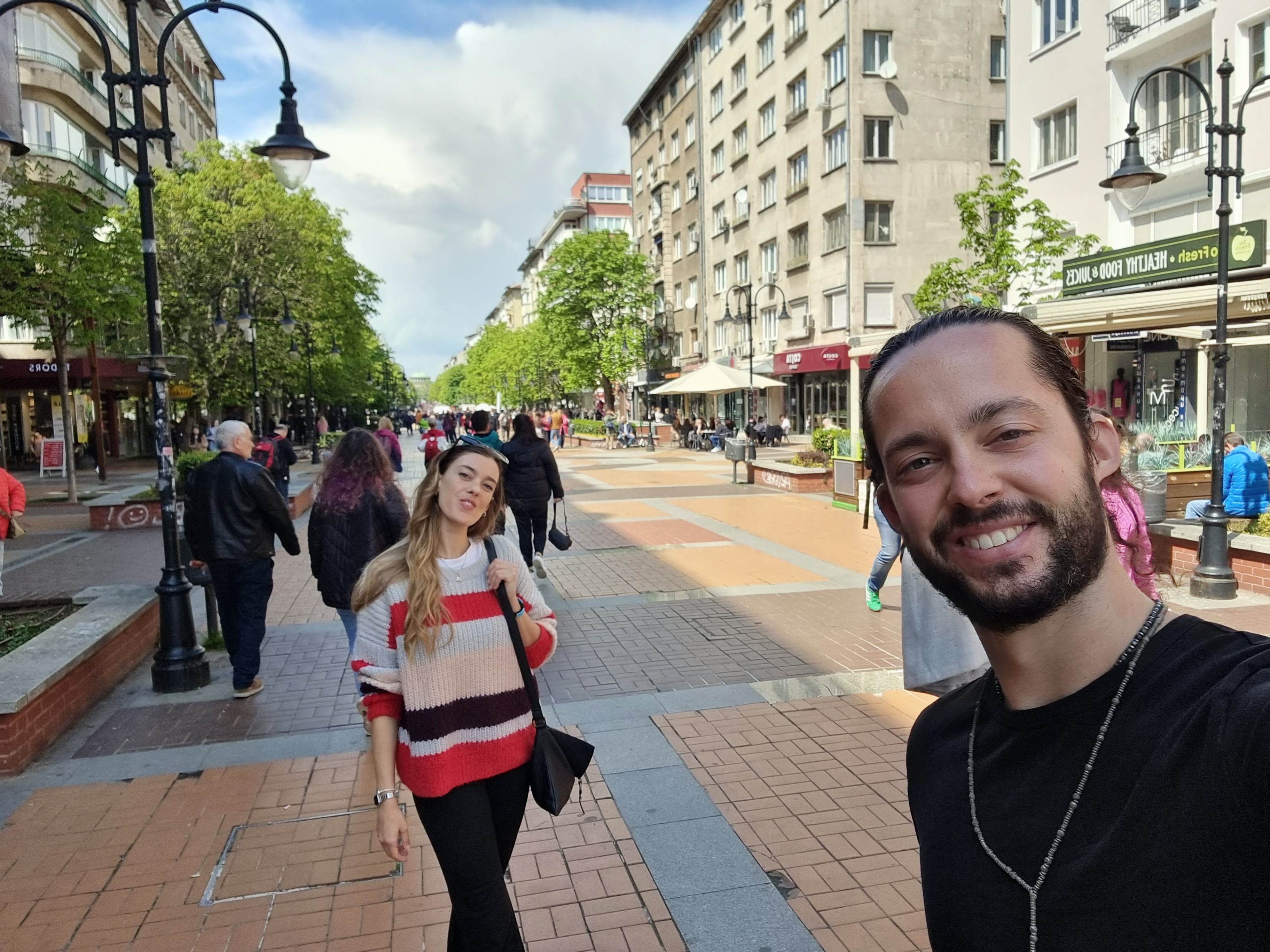 dani and isa in sofia